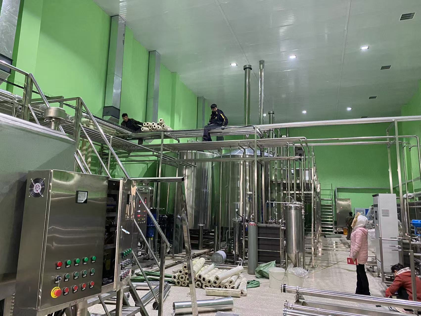 富文镇精酿啤酒设备厂—精酿啤酒设备制造:传承工艺与创新科技的交融